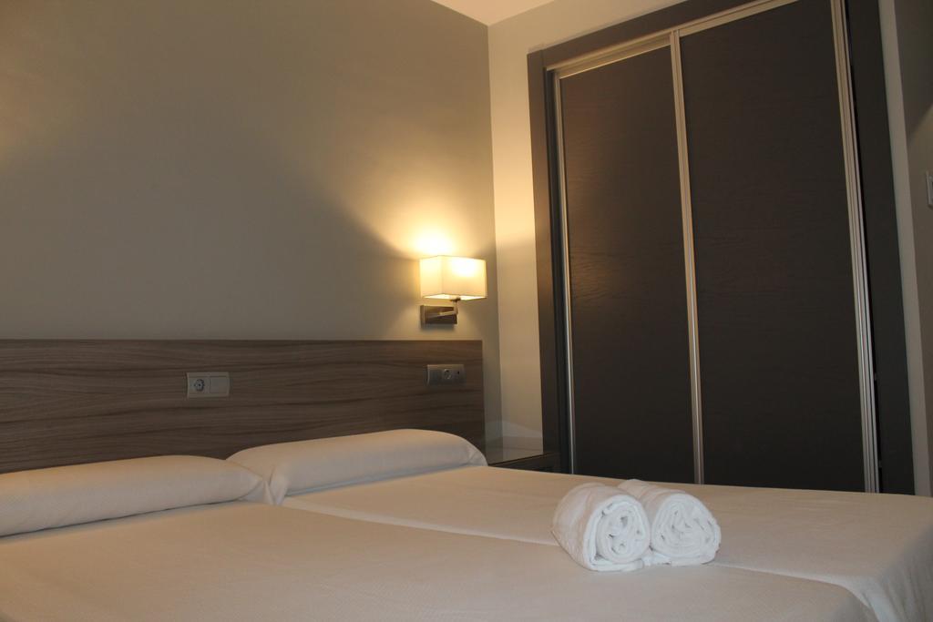 Hotel Miguel Sanchez Alhaurín de la Torre Eksteriør billede
