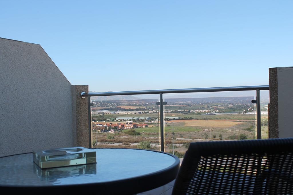 Hotel Miguel Sanchez Alhaurín de la Torre Eksteriør billede