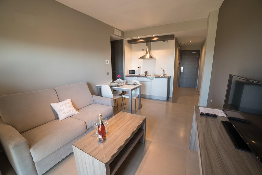 Hotel Miguel Sanchez Alhaurín de la Torre Eksteriør billede